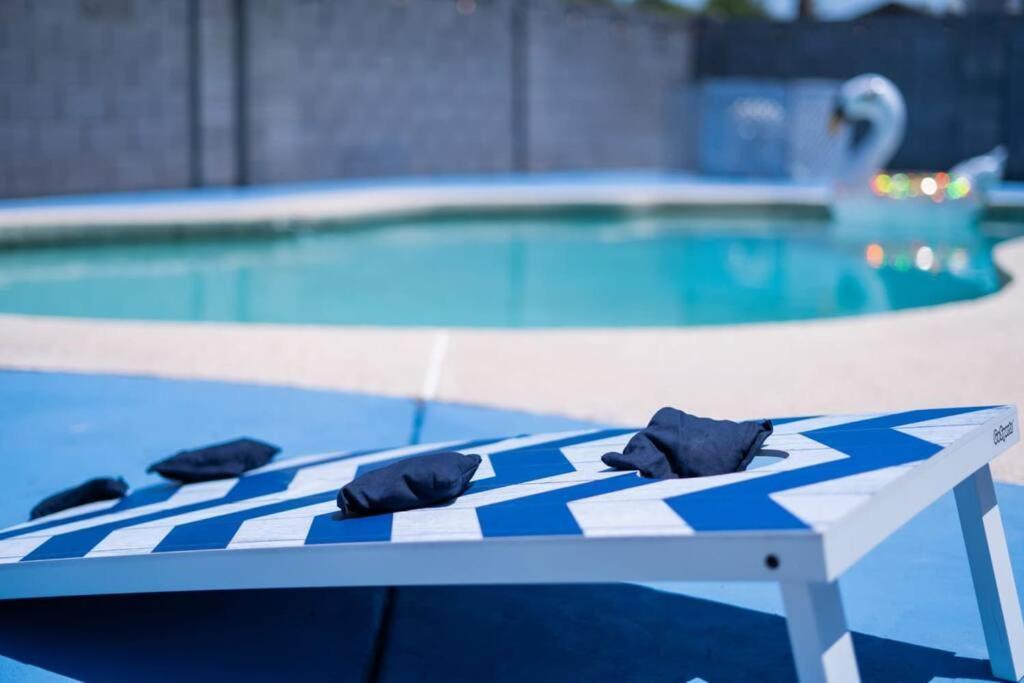הוילה פיניקס Fab Phx Getaway W/ Pool & Fire Pit מראה חיצוני תמונה